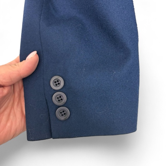 Pendleton Blazer Navy Blue Classic Cut 1 Button Hip Length Size 10 - Picture 5 of 7